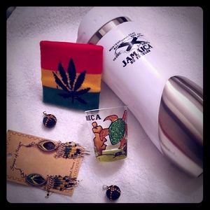 Six Jamaican Souvenirs NWOT